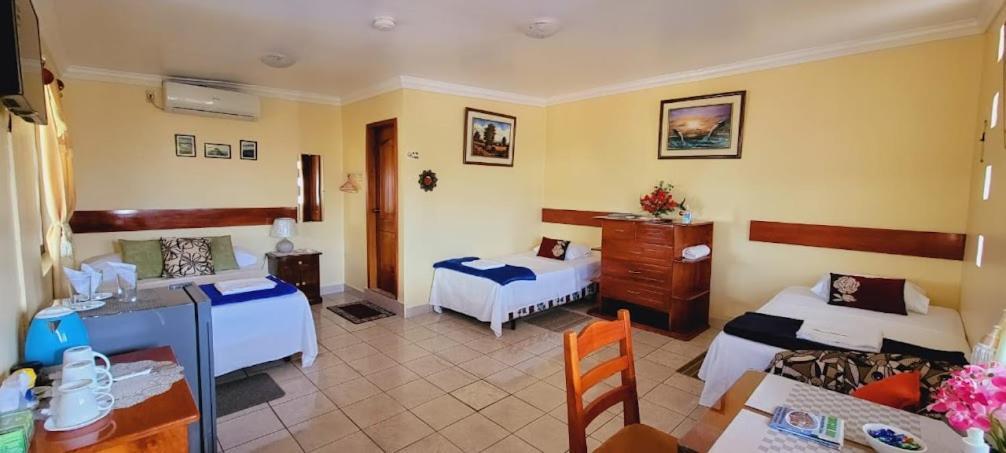 Hostal Romy ปูแอร์โต บาเกริโซ โมเรโน ภายนอก รูปภาพ